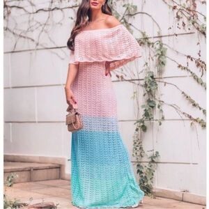 Elegant Off-Shoulder Knit Maxi Dress